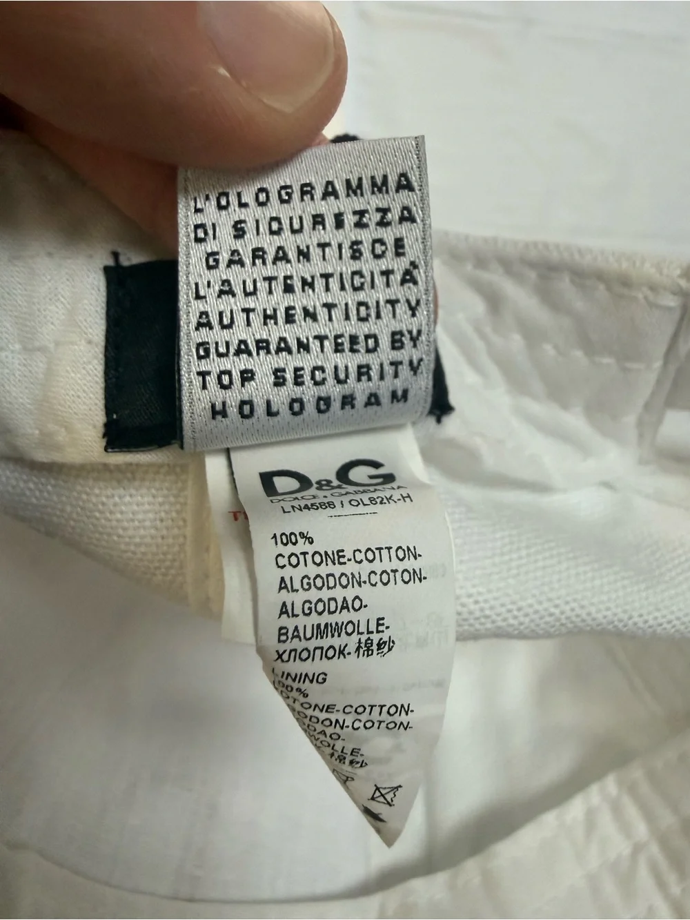Kids size 6C Y2K Dolce & Gabbana White Logo Cap with Hang Tags